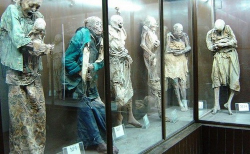 Естественно мумифицированные тела