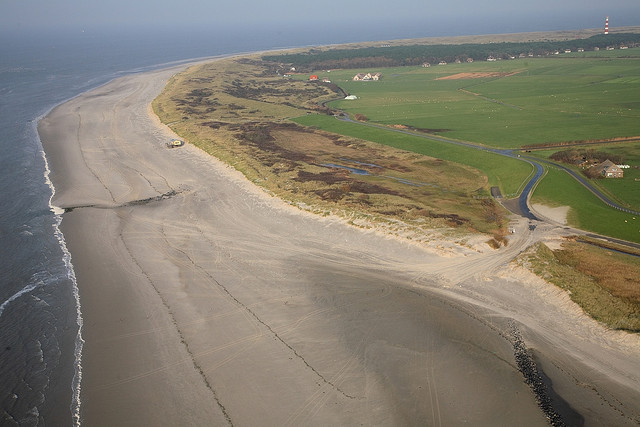 песчаное побережье Фризских островов
