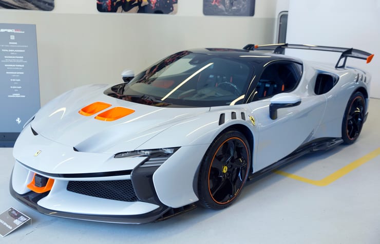 Ferrari SF90 XX
