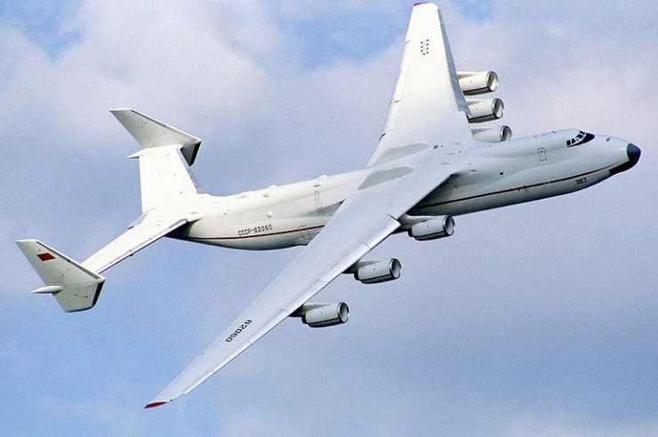 Ан-225 Мрия на авиационном салоне