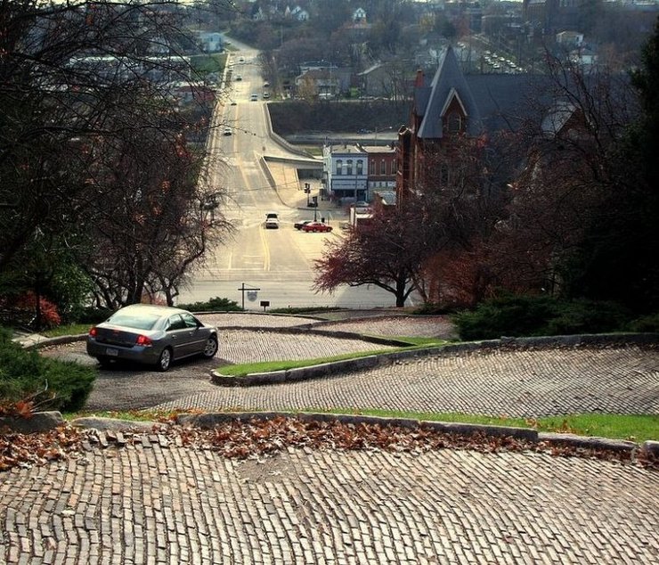 змеиная аллея