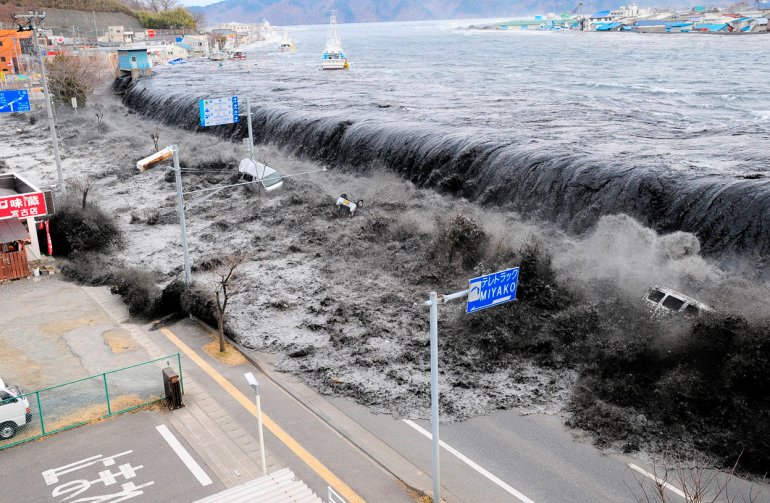 разрушительные цунами