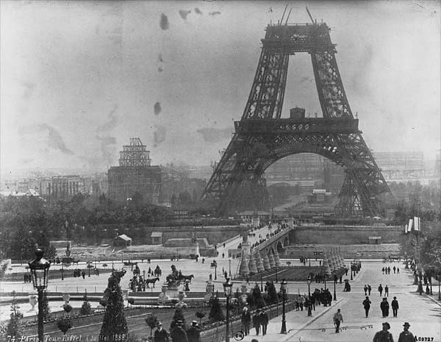 Tour_Eiffel_1878