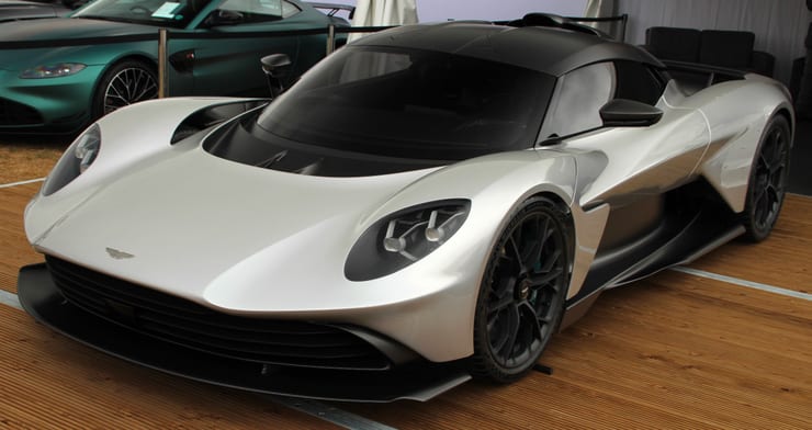 Aston Martin Valhalla