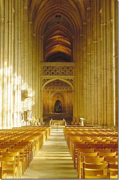 Canterbury Cathedral_inside.4