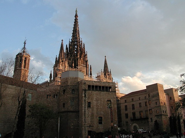 Barcelona_catedral_esterno