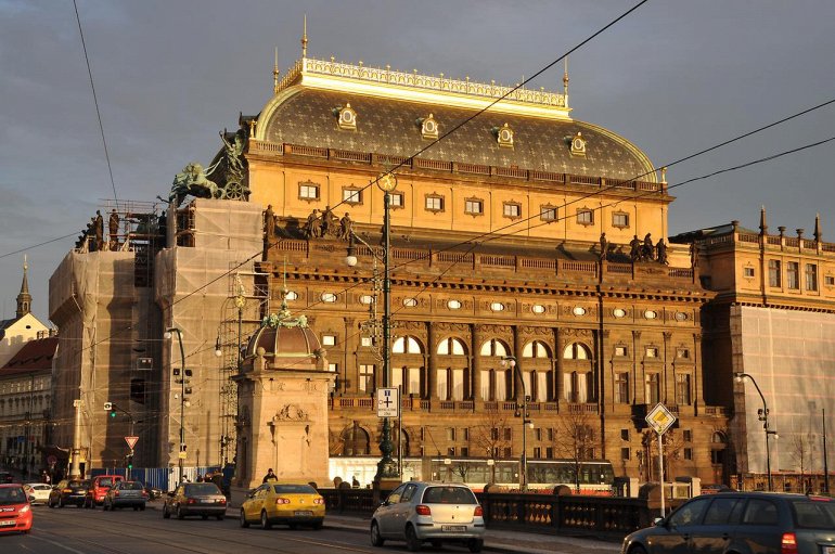 Национальный театр Праги в стиле нео-ренессанс. ФОТО
