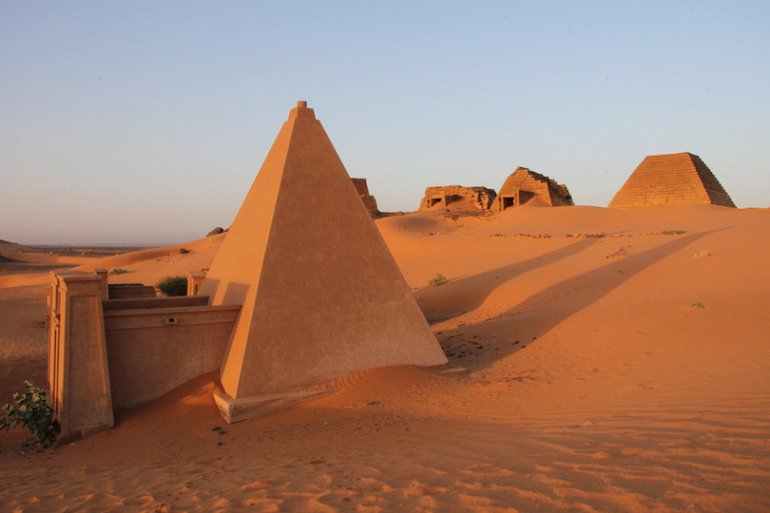 Город Мероэ и загадочные пирамиды Судана. ФОТО
