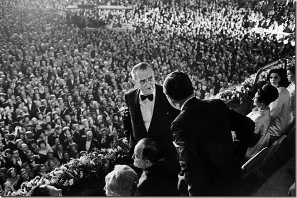 документальный черно-белый кадр