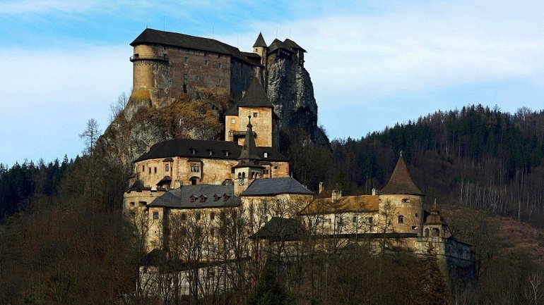 Оравский замок в Словакии
