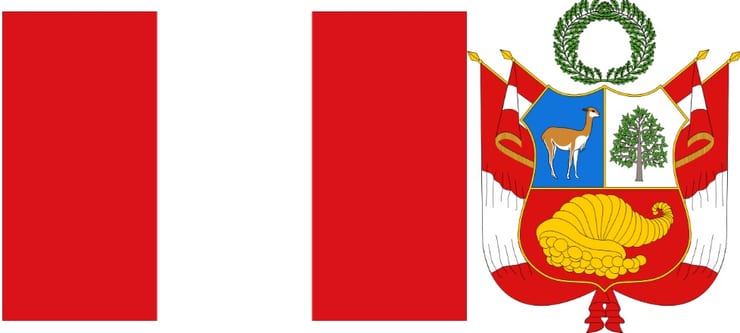 Пейзаж Перу с горами и побережьем