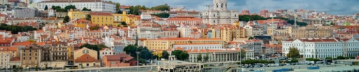 панорама Лиссабона с историческими кварталами