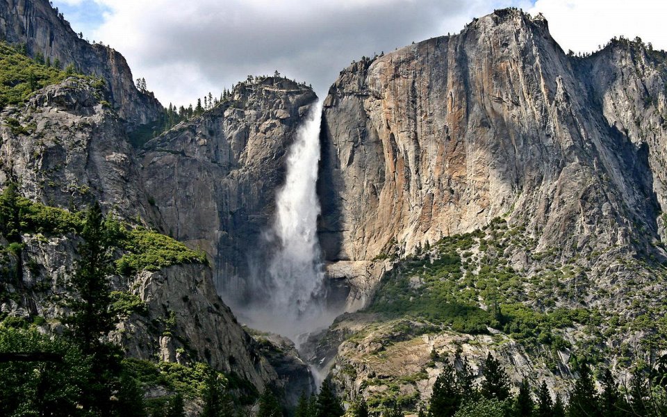 Фото Водопад Йосемит, США