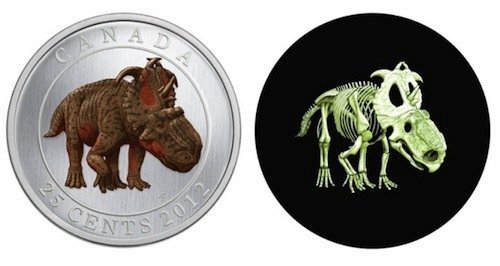 Фото Светящиеся монета с динозавром