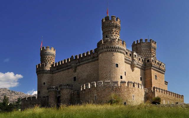 Фото Замок Мансанарес-эль-Реал
