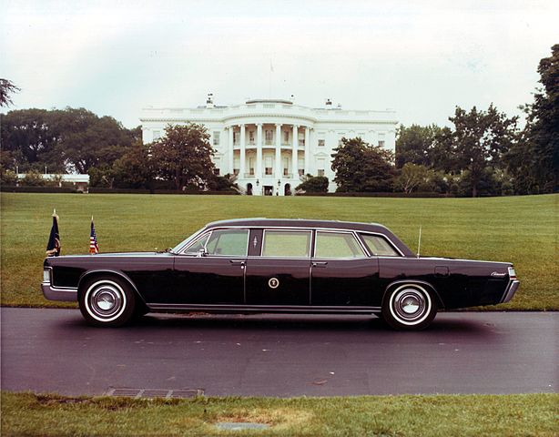 Фото Lincoln Continental Рейгана