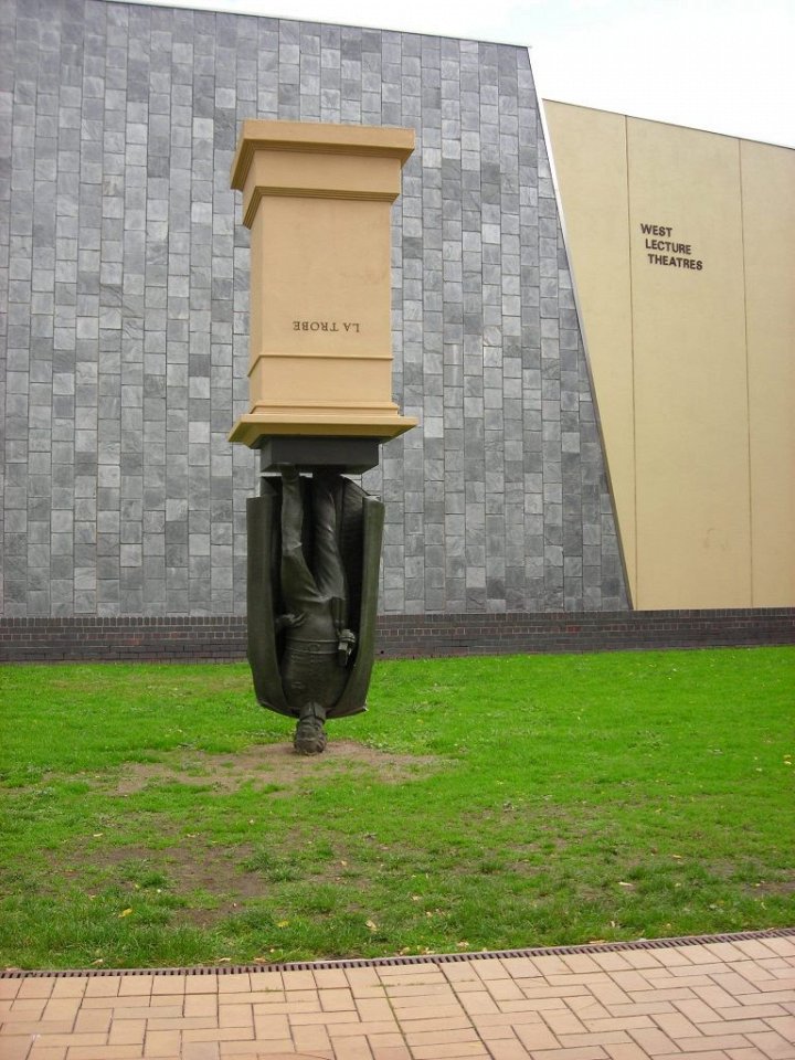 Фото Статуя Чарльза Ла Троба в Мельбурне