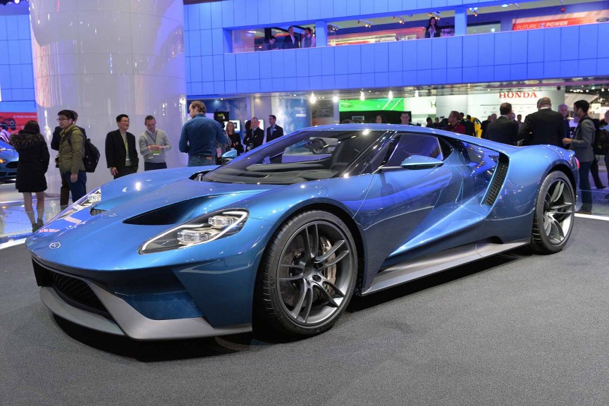 Фото Ford GT 2017 года