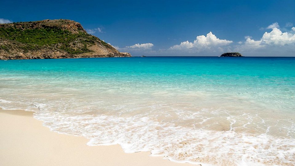 Пляж Салин, Сен-Бартелеми / Удивительные карибские пляжи в фотографиях