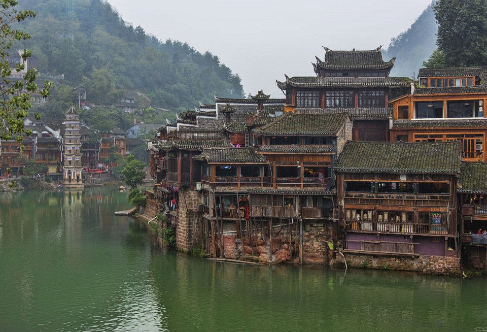 Фото Древний город Фэнхуан, Китай