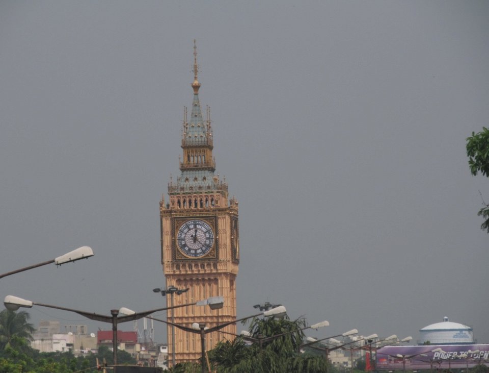 Фото Биг Бен в Индии