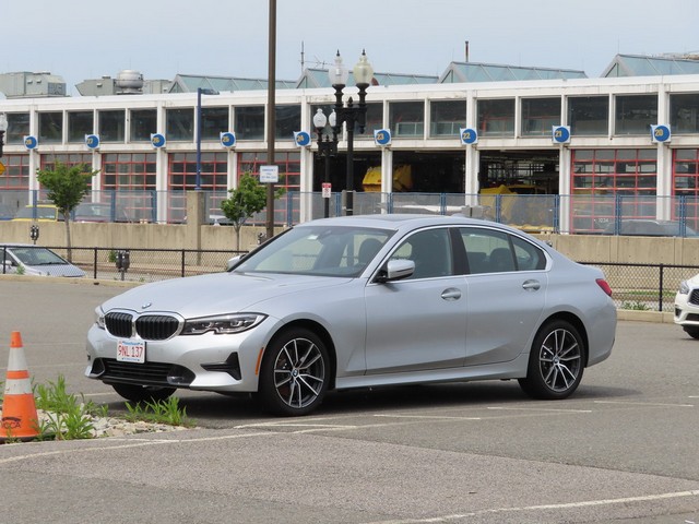 Фото BMW 3 Series