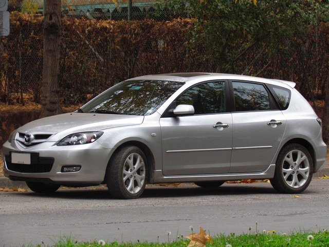 Фото Mazda 3