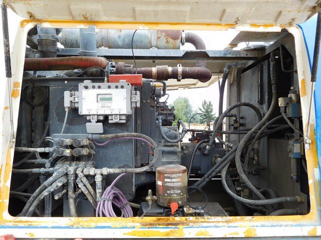 Фото Элайджа Маккой – Автоматическая система смазки двигателя