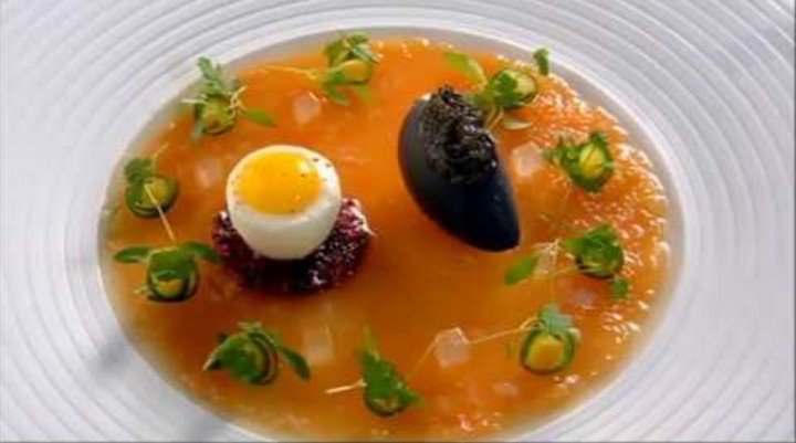 Фото Амбра: морское золото, которое едят