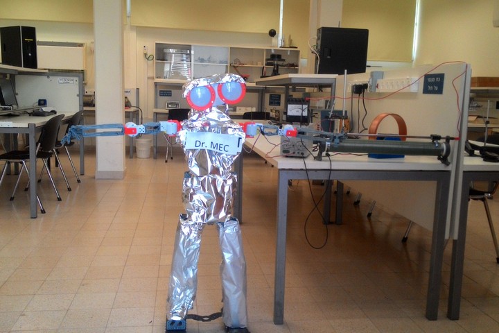 Фото Парадокс Моравека