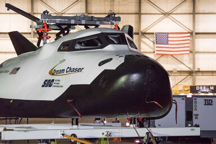 Фото Космический самолёт Dream Chaser обеспечит доставку грузов