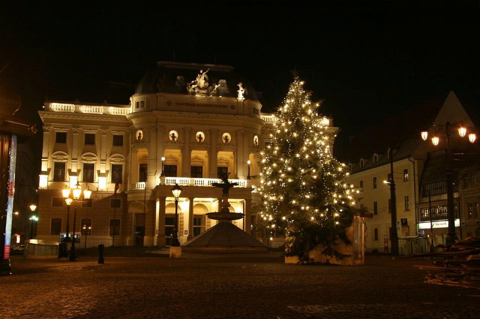 Фото Национальный театр Словакии